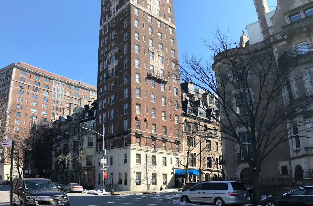 Riverside Tower Hotel